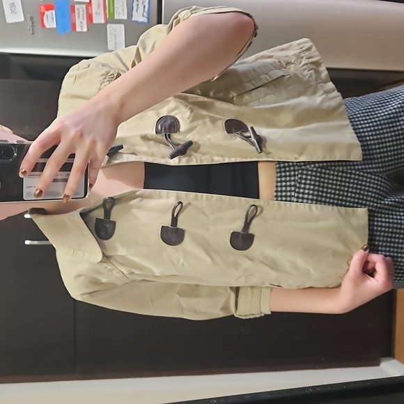 American Eagle Beige Jacket - Picture 1 of 8